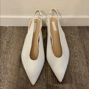 Forever 21 White Pointy Kitten heels sling backs